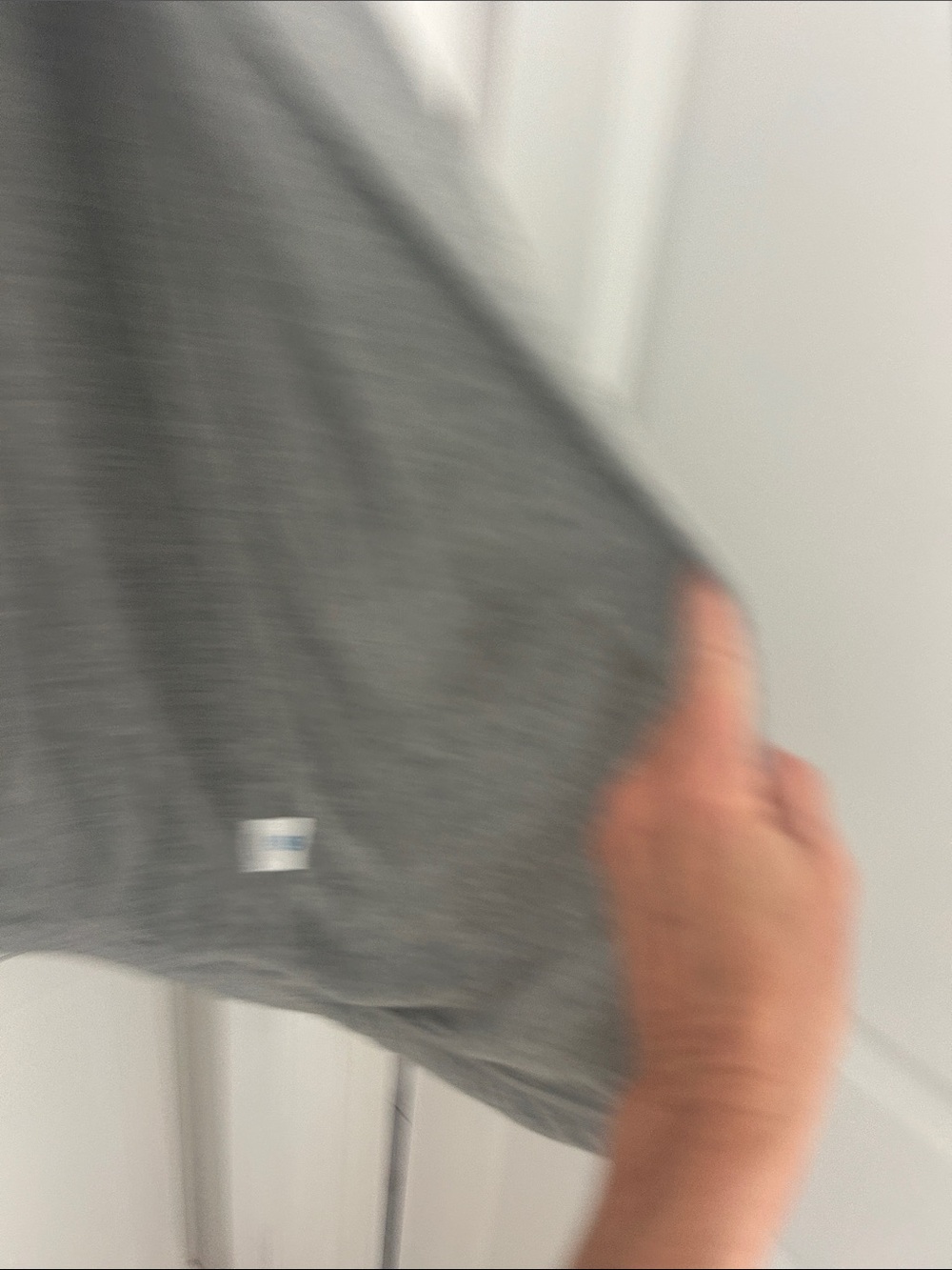 Men's Grey Hooded Robe - Picture 6 of 9